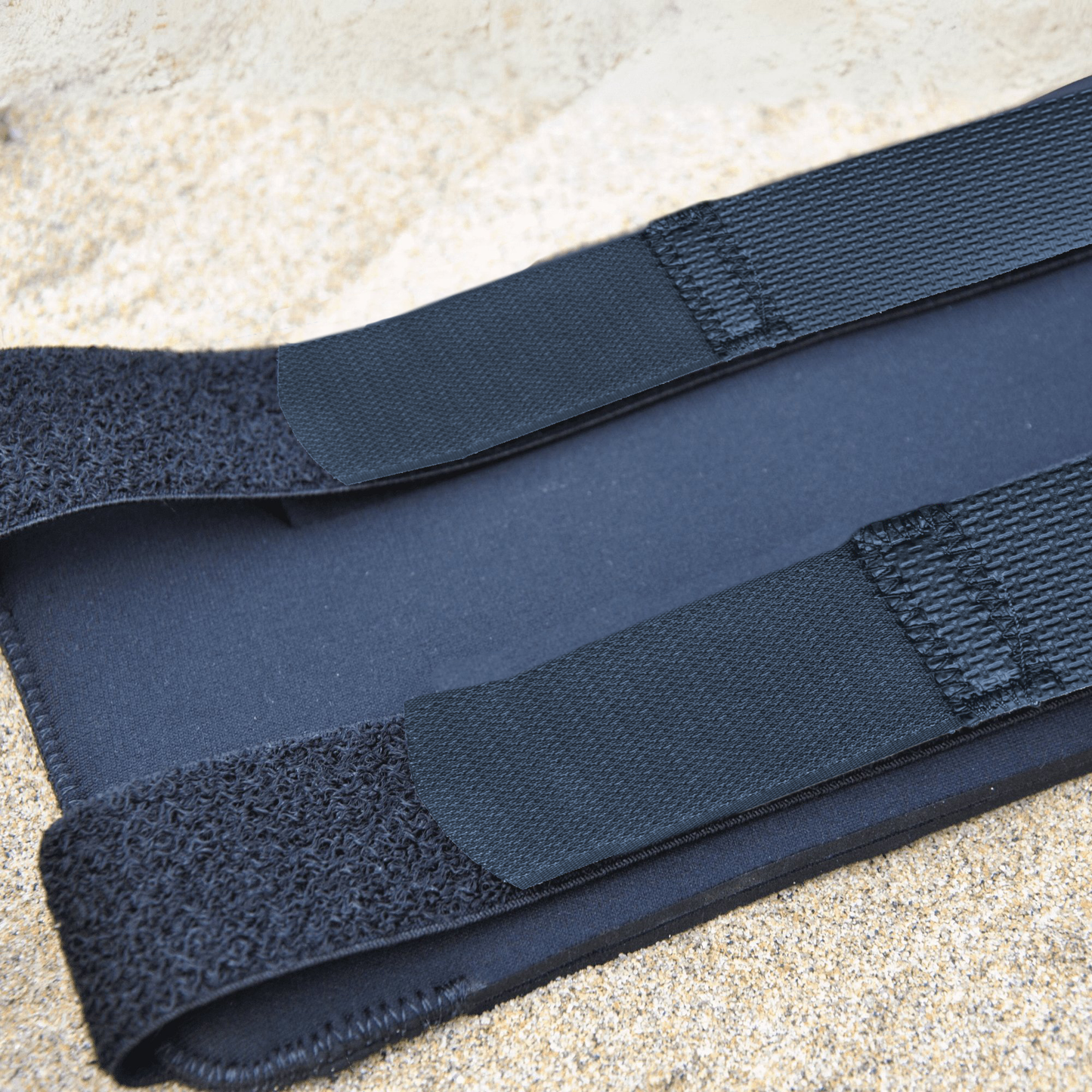 RIB GUARD FOR SURFING