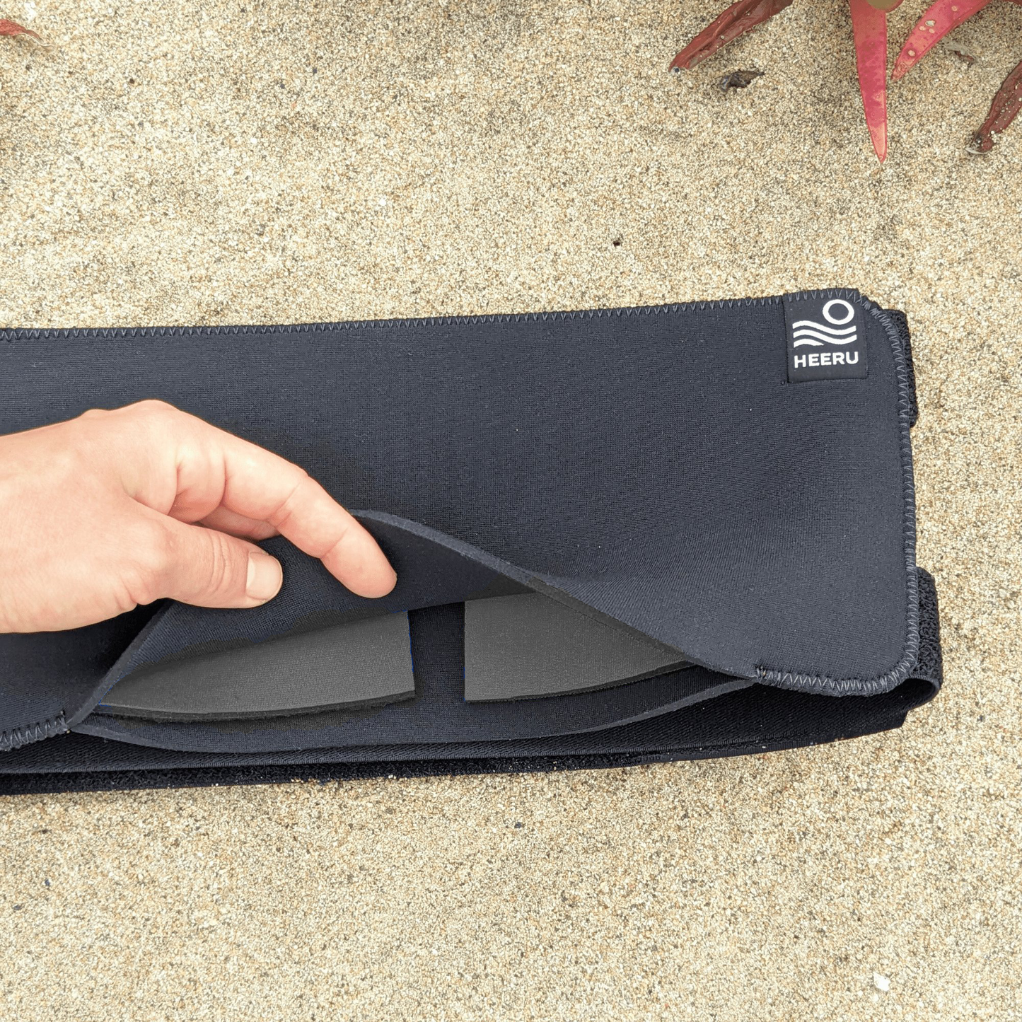 RIB GUARD FOR SURFING